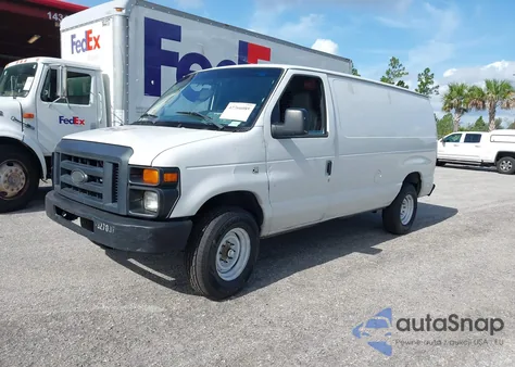 2014 Ford Econoline E250 Van z USA, uszkodzony, nr VIN 1FTNE2EW8EDA99716